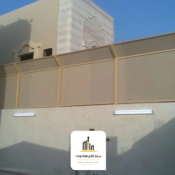 سواتر قماش PVC بالرياض لمقاومة الماء والحرارة