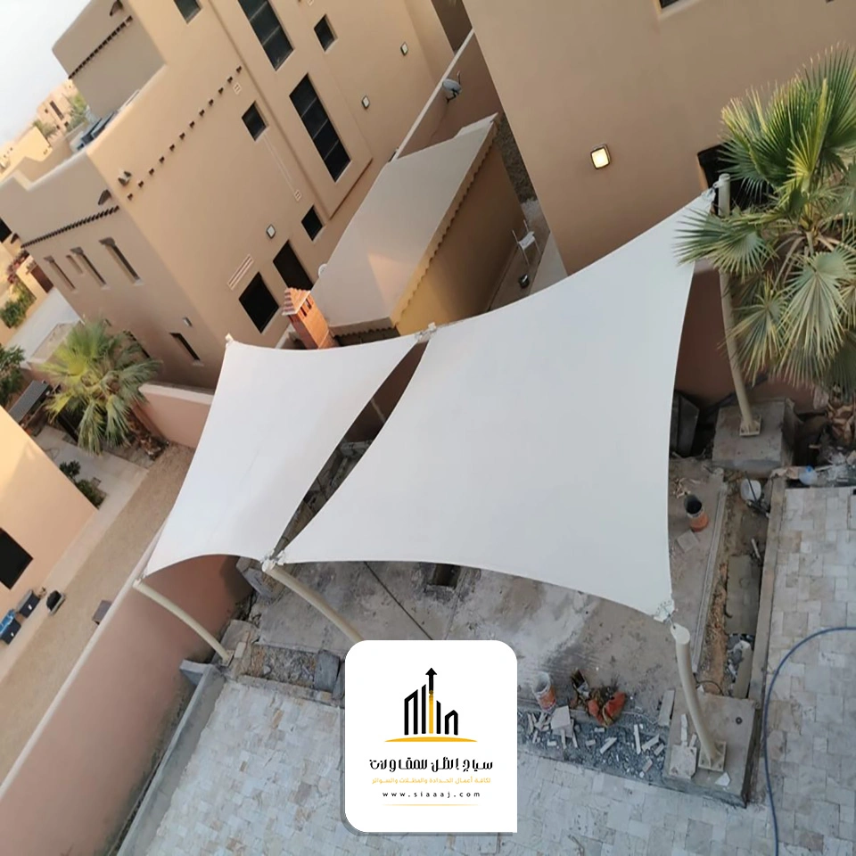 مظلات اشرعة